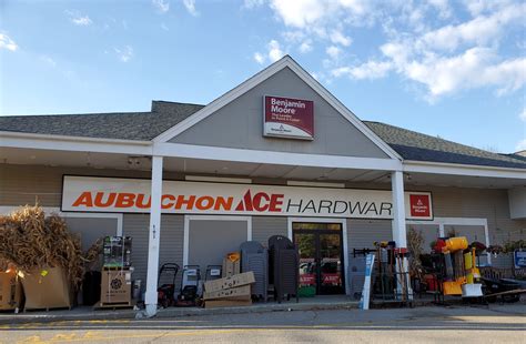 aubuchon hardware farmington maine|aubuchon hardware locations nh.